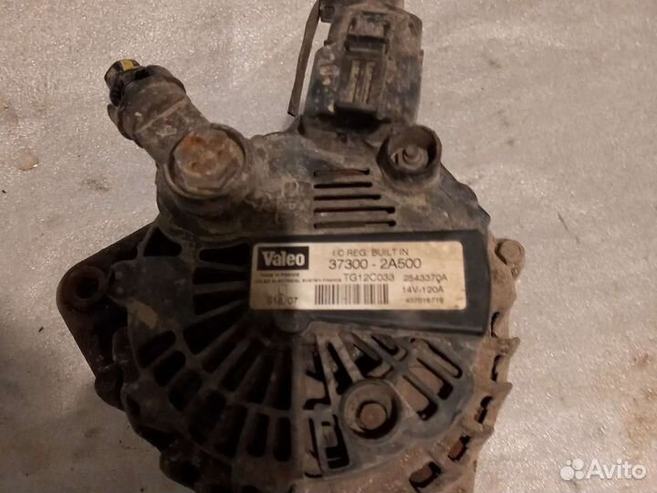 Генератор Kia Ceed