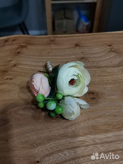 Бутоньерка