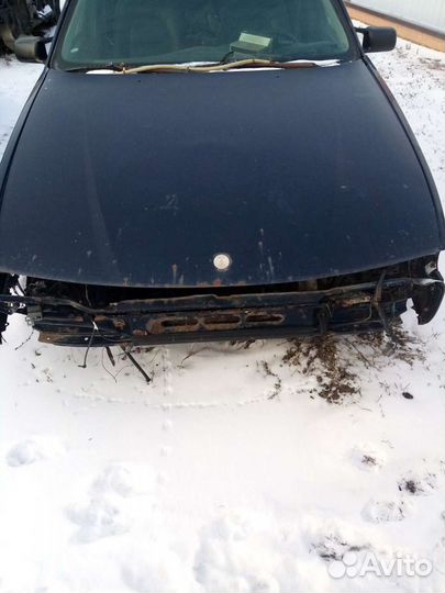 Сааб 9000 капот