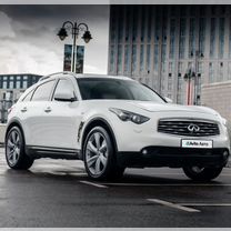 Infiniti FX50 5.0 AT, 2009, 270 000 км, с пробегом, цена 1 930 000 руб.