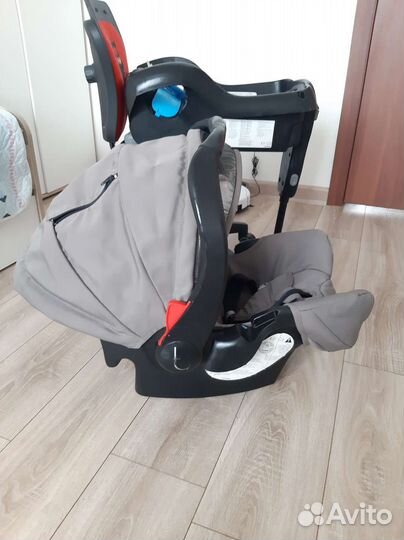 Автолюлька с базой Teutonia Tario