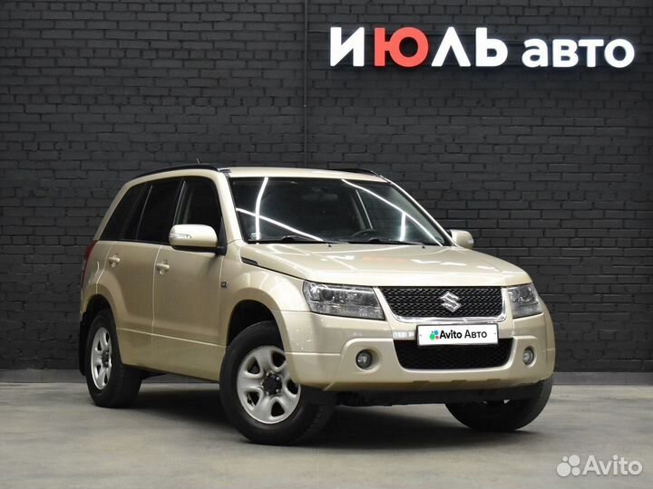 Suzuki Grand Vitara 2.0 AT, 2010, 189 182 км