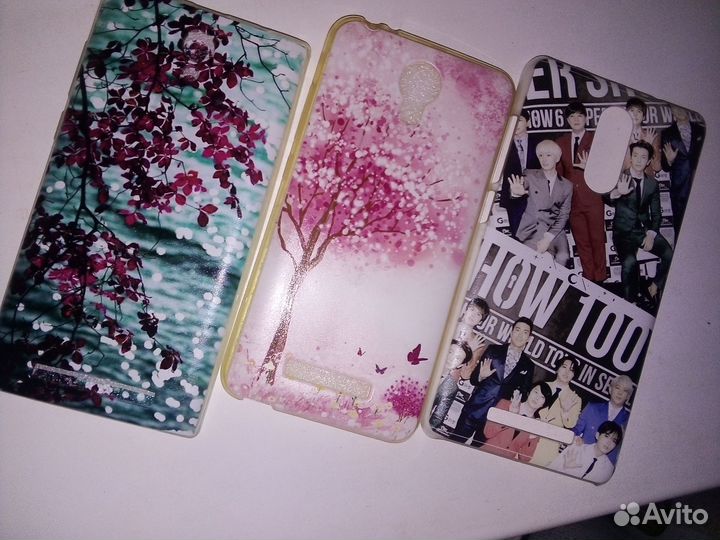 Чехлы на телефон