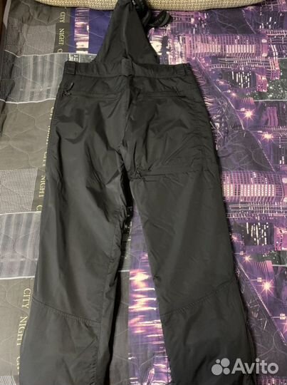 Горнолыжный костюм