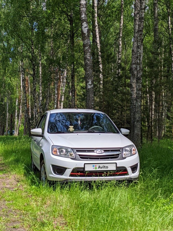 ВАЗ (LADA) Granta: фото владельца