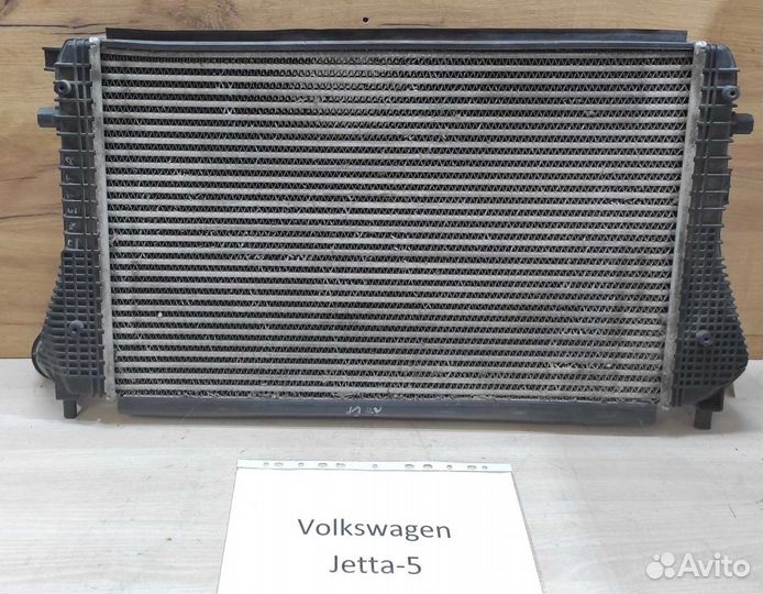 Радиатор интеркулера Volkswagen Jetta-5, 2007г