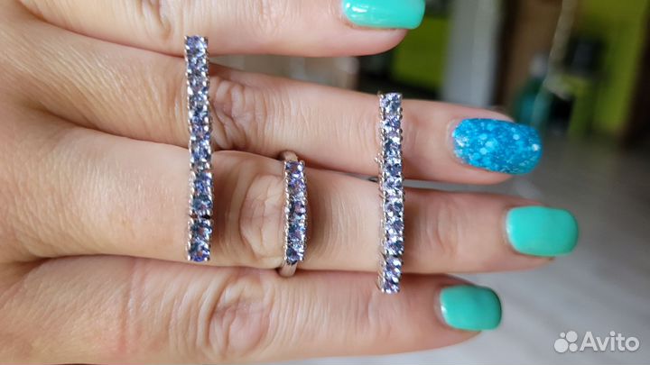 Серьги с натуральными танзанитами. Доставка ноль)