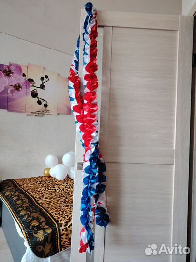 Свадебное украшение на машину