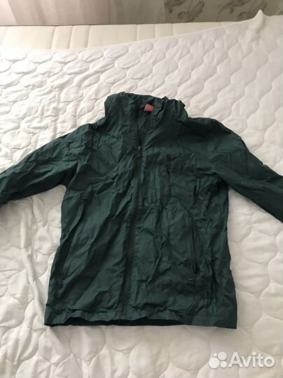 Отдам бесплатно одежду