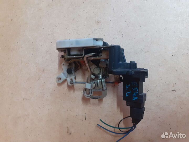 Замок задний левый Mitsubishi Galant 7