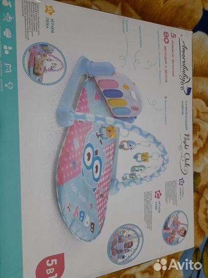 Развивающий коврик с пианино