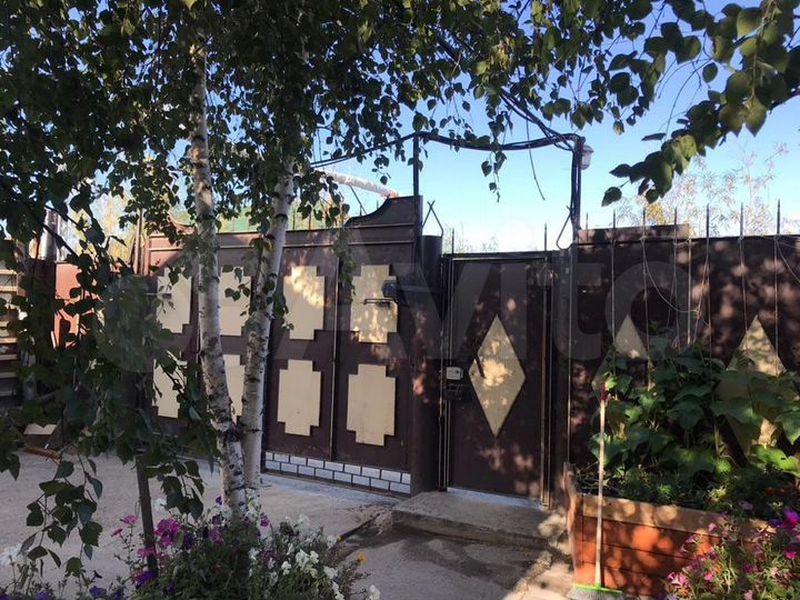 Коттедж 340 м² на участке 6 сот.