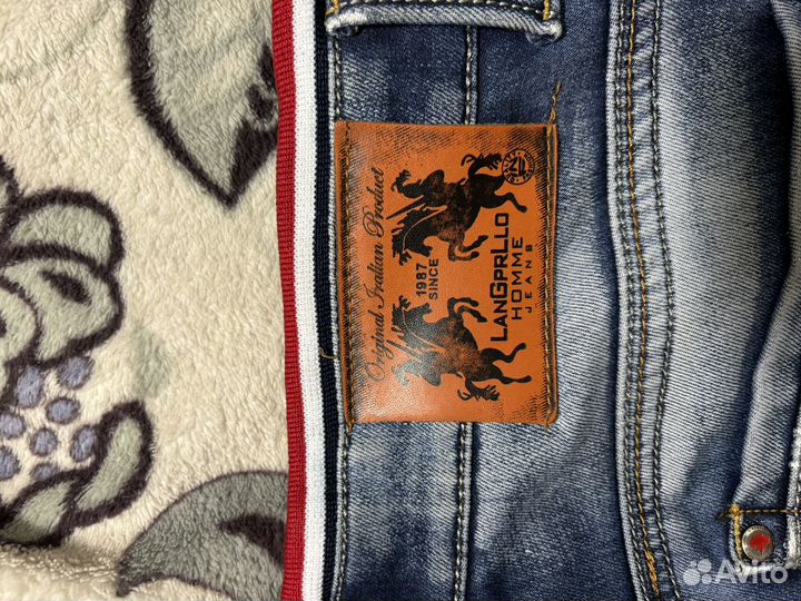 Джинсы мужские