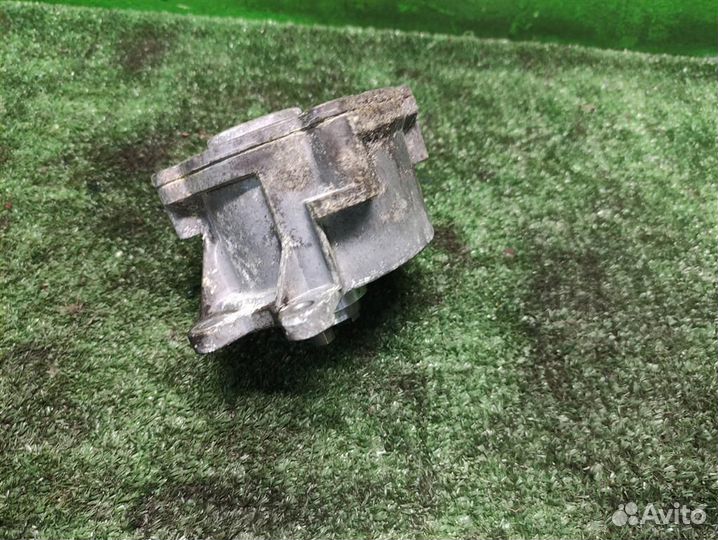 Насос вакуумный Mercedes Benz ML W164 2007