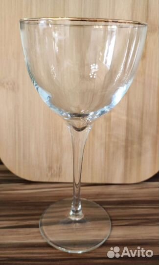 Хрустальные бокалы