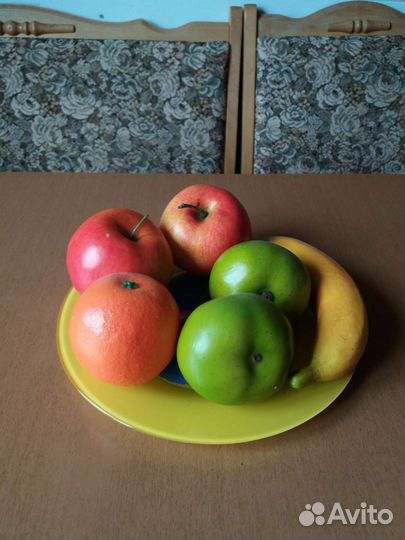 Фрукты для интерьера,дизайна крупные