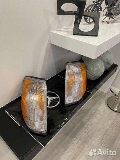 W140 поворотники