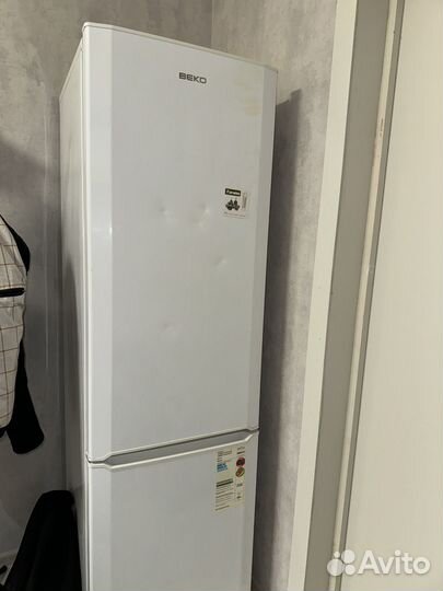 Холодильник beko