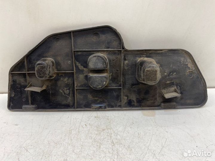 Полка багажника левая Mazda 6 седан GG 2.0 2003