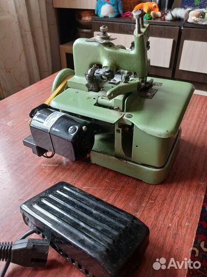 Оверлок для швейной машины