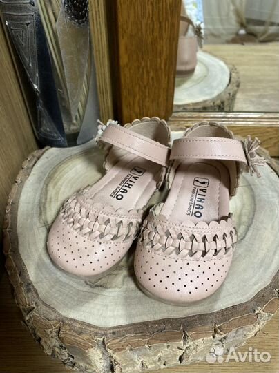 Босоножки для девочки