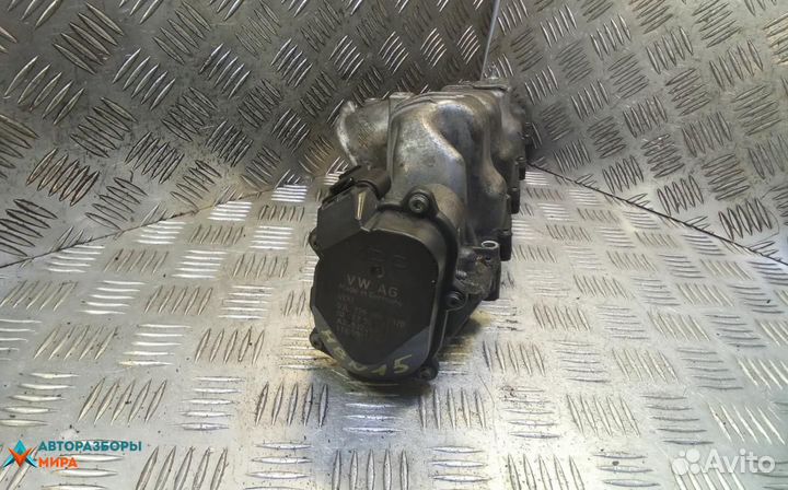 Коллектор впускной Volkswagen Passat B6 2009