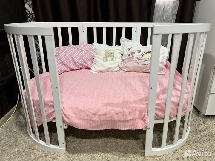 Детская кроватка трансформер с маятником круглая