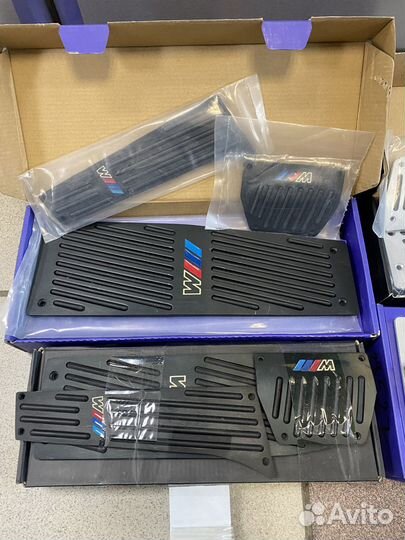 Накладки на педали BMW