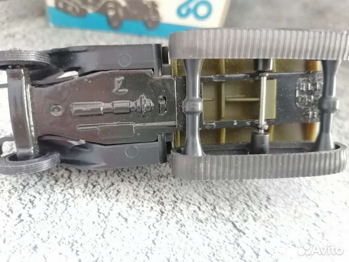 Модель автомобиля СССР 1/43 газ 60