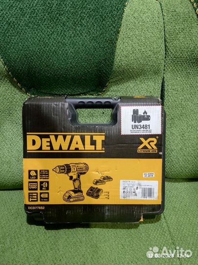 Ударный шуруповёрт Dewalt dcd776 s2 гарантия 3года