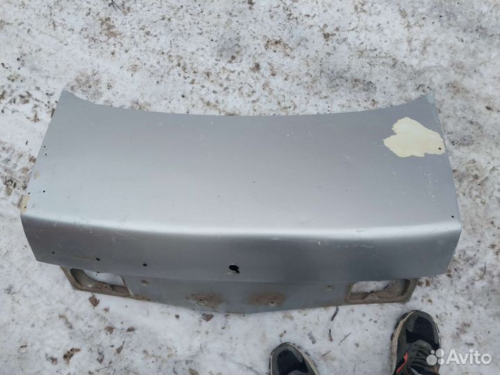 Крышка багажника ваз 2110