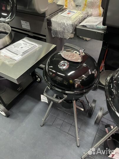 Угольный гриль Napoleon