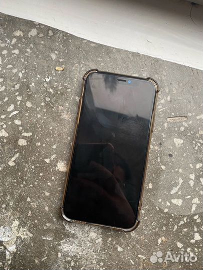 iPhone X, 256 ГБ