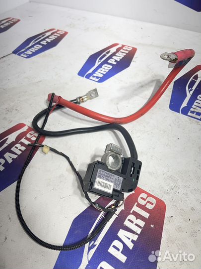 Минусовая клемма на акб с пиропатроном BMW E60