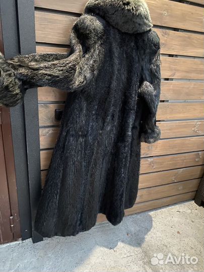 Шуба женская 52