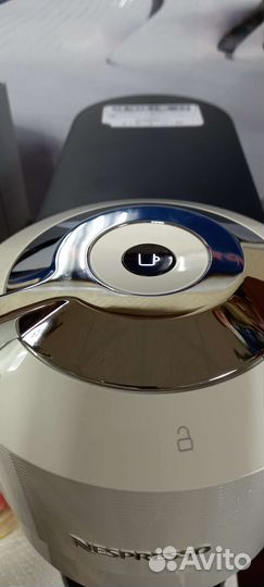 Кофемашина Nespresso Vertuo + оригинальные капсулы