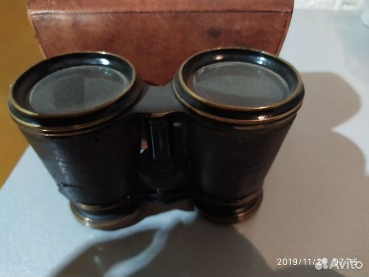 Старинный бинокль