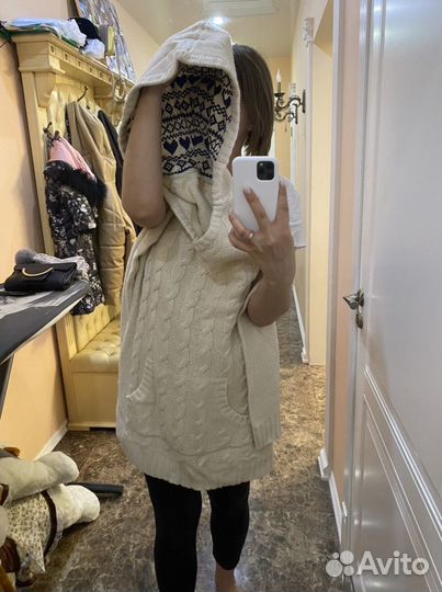 Платье вязаное