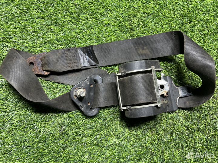 Ремень безопасности Volkswagen Dacia Logan