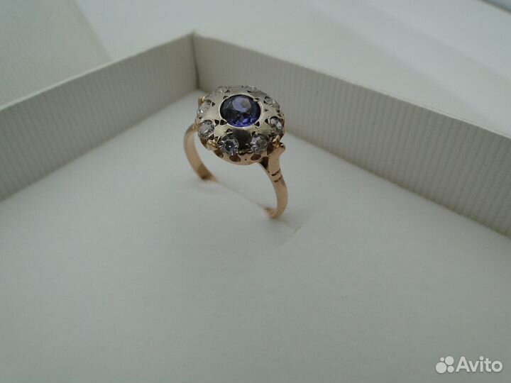 Винтажное кольцо с иолитом, золото 585