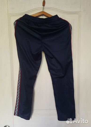 Спортивный костюм 140-146 см