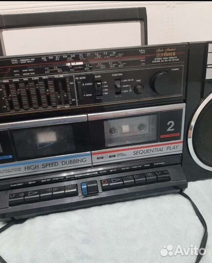 Старинный магнитафон Фишер
