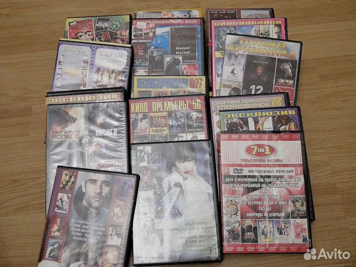 Фильмы на dvd. Несколько в одном на каждом диске