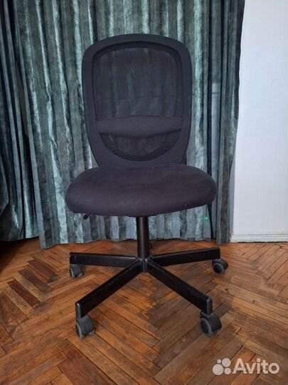 Компьютерное кресло