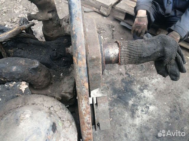 Поворотный кулак ЗИЛ 130