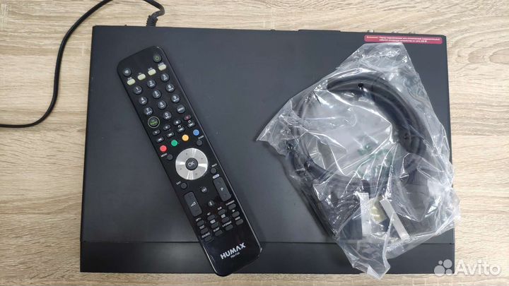 Ресивер Humax vhdr-3000s