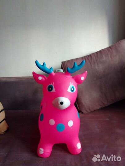 Игрушка олененок попрыгунчик