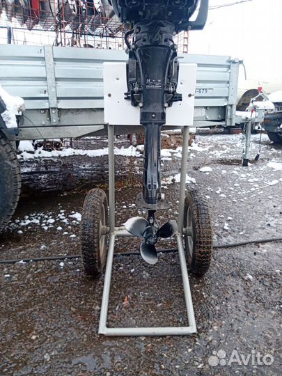 Тележка для лодочного мотора