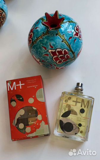 Molecule 01+ mandarin Escentric Molecules