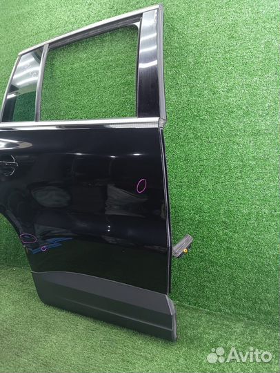 Дверь задняя правая Volkswagen Tiguan Код краски: